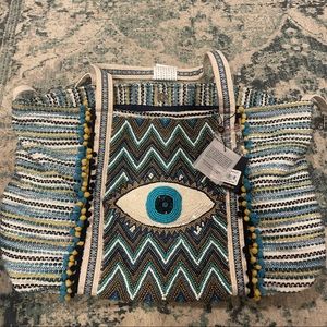 America & Beyond Tote bag